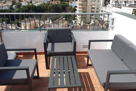 Amplio Apartamento Con Piscina Cerca De La Playa ネルハ エクステリア 写真